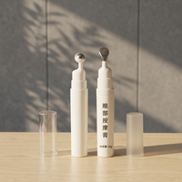Bouteille vide de crème d'oeil de massage de tête en métal de presse sans air de nouveau design avec l'emballage du rouleau 7.5mlm 10ml 15ml