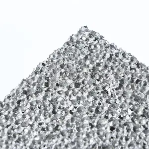 وصل حديثًا رغوة ألومنيوم لوحات رغوة معدنية من الألومنيوم امتصاص رغوة معدنية خلية مفتوحة 4-10 مم رغوة معدنية