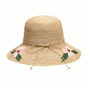 Wholesale High Quality Handmade Raffia Straw Sun Hat Women's Summer Foldable <b>Sunscreen</b> Straw Hat Ladies Beach Sun Bucket Hat - Product Image 2