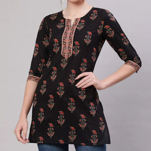 Blusas de Algodón Estampadas para Uso Diario y de Oficina - Product Image 1