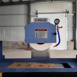 Máquina rectificadora de superficie de mesa rotativa CNC MY250 con componente de motor central - Product Image 4