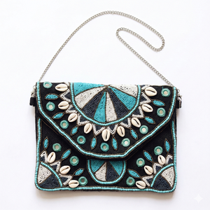 Pochette perlée faite main par un fournisseur indien avec fermeture éclair, sac de créateur pour mariages et soirées, disponible à un prix raisonnable - Product Image 3