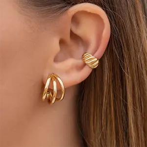 Pendientes de aro exquisitos accesorios joyería no deslustre 18K chapado en oro Triple tubo pendientes de aro de acero inoxidable al por mayor