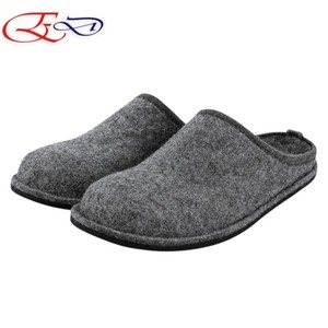 Chaussons en feutre de laine doux et confortables pour hommes, semelle antidérapante en latex, chaussons chauds pour la maison, pour l'hiver, salon - Product Image 1