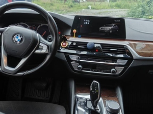 <span class=keywords><strong>BMW</strong></span> <span class=keywords><strong>Serie</strong></span> <span class=keywords><strong>5</strong></span> 525Li Turbo Usado <span class=keywords><strong>2018</strong></span>, Volante a la Izquierda, Interior Oscuro, Neumáticos R18, Asientos de Cuero, Techo Corredizo, Sedán Automático - Product Image 5