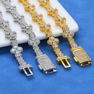 Collana Hip Hop con Ciondolo a Croce e Stella, Catena Cubana in Ottone con Zirconi, 10mm di Larghezza, per Uomo e Donna, Vendita all'Ingrosso - Product Image 1