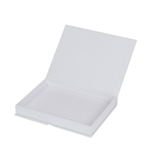 Caja de Embalaje de Ropa de Lujo Personalizada con Logotipo, Cartón y Papel de Arte en Relieve para Regalo - Product Image 4