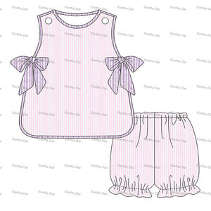 Set di <span class=keywords><strong>Abbigliamento</strong></span> Estivo per Bambine in Seersucker, Vestiti per Bambine con Fiocco, Top e Pantaloncini a Campana - Product Image 2