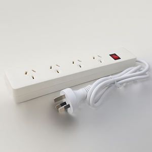Regleta <span class=keywords><strong>de</strong></span> enchufes estándar australiana Mti-outlet <span class=keywords><strong>con</strong></span> protección contra <span class=keywords><strong>sobrecarga</strong></span>, cable <span class=keywords><strong>de</strong></span> extensión blanco. - Product Image 1