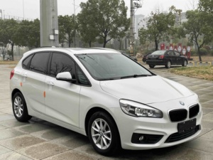 <span class=keywords><strong>BMW</strong></span> Serie 2 218i <span class=keywords><strong>Active</strong></span> <span class=keywords><strong>Tourer</strong></span> 2016 Usata, Versione Wagon con Guida a Sinistra, Auto a Benzina di Seconda Mano per Esportazione - Product Image 3