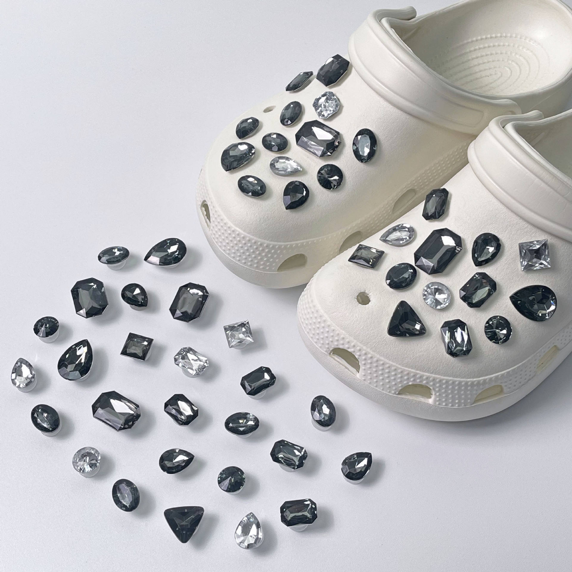 ยิปโซขาวดำ26ชิ้น