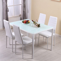 Mesa de Comedor Escandinava con Cubierta de Vidrio Templado Negro y Estructura Metálica, Duradera y Ecológica para Hoteles y Salas de Estar