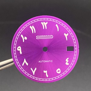 Nuevo Dial de Reloj Modificado con Números Arábigos Impresos, 28.5MM, Verde Luminoso, Compatible con Movimiento NH35 NH36 - Product Image 5