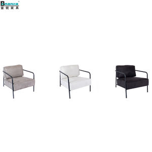 Sillón moderno de diseño simple de tela con barra de reposabrazos Asiento bajo en gris Blanco y negro - Product Image 1