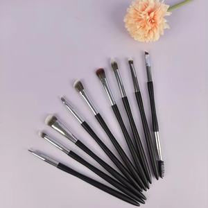 Marque privée 16 pièces en gros grand Kabuki Dense complet moelleux yeux fond de teint professionnel ensemble de pinceaux de maquillage avec sac - Product Image 4