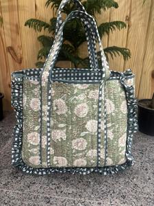 กระเป๋าผ้าฝ้ายขนาดใหญ่สไตล์อินเดีย กระเป๋าช้อปปิ้ง/กระเป๋าสะพายไหล่ กระเป๋าแบบเย็บลายสำหรับผู้หญิง กระเป๋าเดินทางสำหรับวันหยุดสุดสัปดาห์ กระเป๋าถือ กระเป๋าโท้ททำมือ - Product Image 3