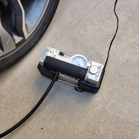 Compresseur d'air portable numérique Ttpe pour gonflage de pneus, mini pompe à air automobile 200W