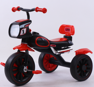 Tricycle pour enfants de style <span class=keywords><strong>moto</strong></span>, tricycle à pédales pour tout-petits, tricycle à trois roues avec lumière et musique, jouet durable pour tout-petits - Product Image 2