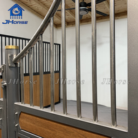 Conception d'installations équestres JHorse, portail de box à chevaux préfabriqué, façade de box à chevaux