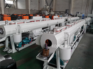 Tanque de Moldeo por Enfriamiento por Pulverización y Calibración al Vacío para Tuberías de Plástico HDPE PP PPR - Product Image 4