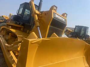 Bulldozer Usado Shantui SD32 Modelo 2024 con Motor Cummins, Capacidad de Empuje de 9.7m, Potencia de 235kW, Bomba de Construcción y Caja de Cambios - Product Image 2