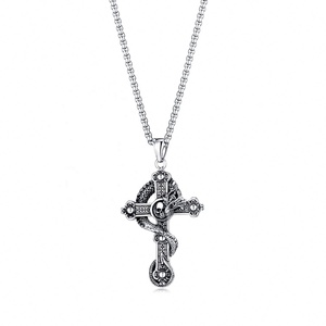 Nouveau Collier Homme Vintage en Acier Titane avec Pendentif Croix Crâne et Dragon Enroulé, Style Hip Hop Personnalisé - Product Image 1