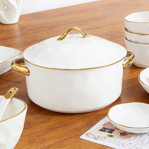 <span class=keywords><strong>Set</strong></span> di <span class=keywords><strong>Piatti</strong></span> di Lusso in Ceramica di Alta Qualità in Stile Nordico con Bordo Dorato, Servizio da Tavola in Porcellana - Product Image 4