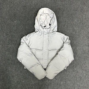 Venta al por mayor Hombres Reflective 90% White Duck Down Hooded Puffer Jacket with Logo Doudoune Homme - Product Image 1