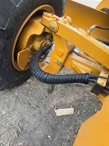 รถเกรดเดอร์ SEM 922F มือสอง สภาพดี สำหรับงานก่อสร้างถนน พร้อมจัดส่ง - Product Image 6