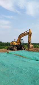 Pelle pelleteuse multifonction sur chenilles originale de la Corée Hyundai 210 à haut rendement Hyundai en bon état en vente - Product Image 6