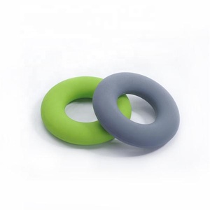 Al por mayor: Abalorios de silicona con forma de donut, dijes para pulseras, llaveros de pasatiempo y accesorios para la fabricación de joyas y chupetes de bebé - Product Image 3