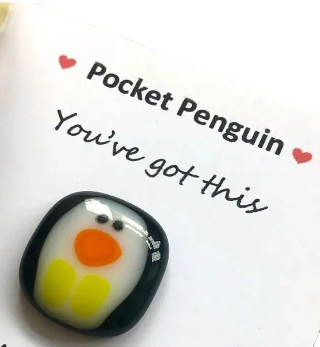2022 stokta küçük bir cep penguen sarılmak hatıra süsleme sevimli hediye küçük mesaj