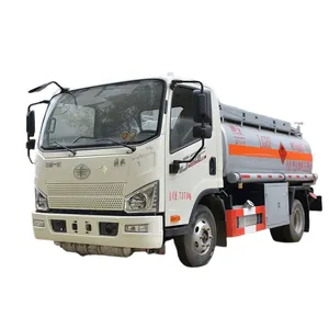 工厂销售柴油燃油卡车价格带容量油轮5000L定制碳钢油轮在中国销售4X2