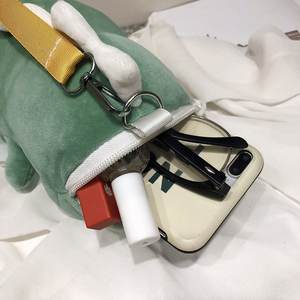 Petit sac à dos bandoulière pour garçons et filles, en peluche super douce, motif <span class=keywords><strong>dinosaure</strong></span>, anti-stress, rembourrage en coton PP, sac à bonbons, lavé, Halloween, 14 ans et plus - Product Image 4