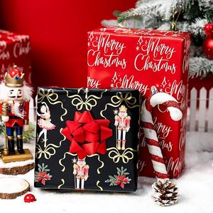 Papier d'emballage de Noël à motif Casse-Noisette danseur de ballet, rouge et noir, double face, papier métallisé, papier d'emballage doré - Product Image 2