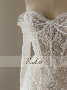 Abito <span class=keywords><strong>da</strong></span> <span class=keywords><strong>sposa</strong></span> corto Ruolai QW02285 con maniche lunghe, allacciatura posteriore, pizzo e perline, vita basca - Product Image 5