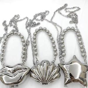 Borsa Clutch in Acrilico 2026 per Donne, Borsetta da Sera Metallizzata Glitterata, Tracolla a Catena, Borsa <span class=keywords><strong>Chic</strong></span> con Manico in Perle, Mini Borsa per Rossetto - Product Image 2