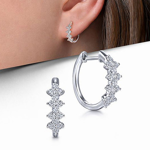 Orecchini Pendenti Eleganti da Donna, Design Minimalista Chic, Gioielli alla Moda, Orecchini Statement Versatili per Uso Quotidiano e Accessorio per Feste - Product Image 2
