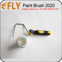 Brosse à rouleau de peinture à manche en caoutchouc de 4 pouces pour les projets de peinture à la maison