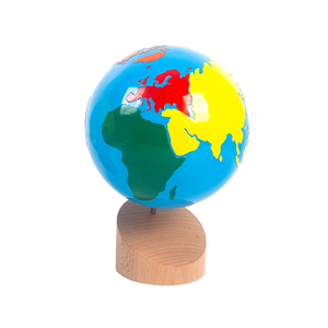 Globe terrestre en bois Montessori, matériel d'apprentissage de la géographie et des continents pour la maternelle - Product Image 3