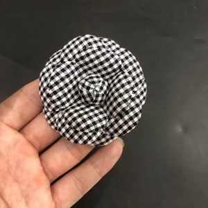 6.6cm cao cấp kẻ sọc Camellia kẹp tóc nhỏ hoa thơm Clip nhiều màu mạ hợp kim Trâm pins cho thời trang - Product Image 6