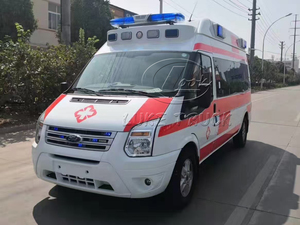 Ambulance compacte F0RD pour le transport de patients dans les communes rurales, service de premiers secours médicaux - Product Image 2