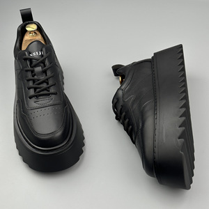 Chaussures de skate décontractées pour hommes, nouvelle collection automne, en cuir synthétique, à semelle épaisse, rehaussantes, respirantes, à lacets - Product Image 4