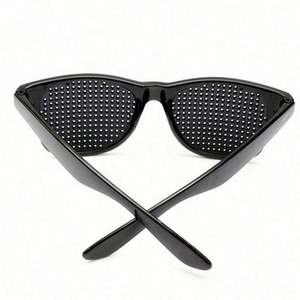 Lunettes à trous sténopéiques noires avec logo personnalisé pour l'amélioration de la vue, la guérison naturelle et le soin de la vision, anti-myopie - Product Image 5