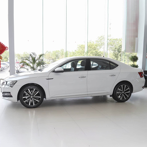 Pour <span class=keywords><strong>Skoda</strong></span> Superb 2025 TSI330 DSG Édition Premium Berline Luxe Voiture Familiale Haute Performance - Product Image 4