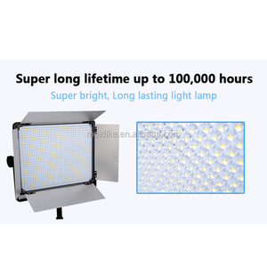 Caméras <span class=keywords><strong>E</strong></span>-900II Yidoblo et photographie 72W 5800LM 95ra + LED V-mount Soft Video Light TV Studio Lights pour film - Product Image 4