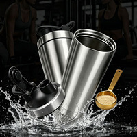 Bouteille isotherme à double paroi en acier inoxydable de 750 ml (25 oz) avec infuseur pour eau bouillante