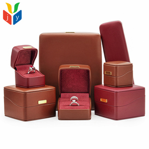 New arrivals Luxury <span class=keywords><strong>Red</strong></span> PU da Mặt Dây Chuyền Vòng đeo tay đám cưới nhẫn trang sức bao bì hộp tùy chỉnh Vòng cổ Set hộp đồ trang sức - Product Image 3