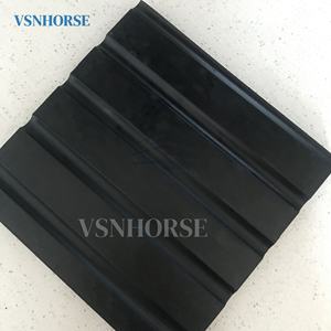 Duurzame Paardenbox Rubberen Matten Antislip Stabiele Vloeren Met Rubberen Kussens Voor Ruiterschuur - Product Image 5