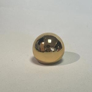 Cappuccio di profumo di plastica unico di lusso personalizzato sopra il coperchio del profumo della sfera rotonda del profumo per la bottiglia - Product Image 5